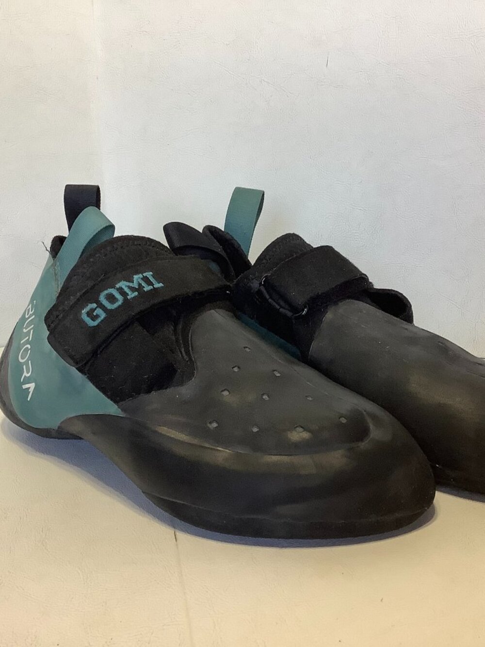 Butora Gomi Rock Climbing Shoes Size 11 M 12 W